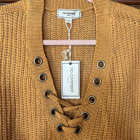 XL mustard yellow sweater NWT - Picture 3 of 4